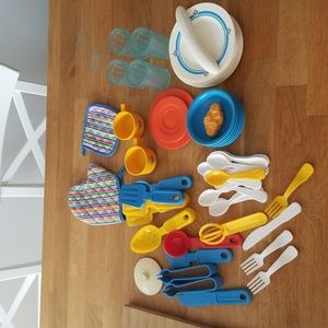 Fun with food fisher price lot